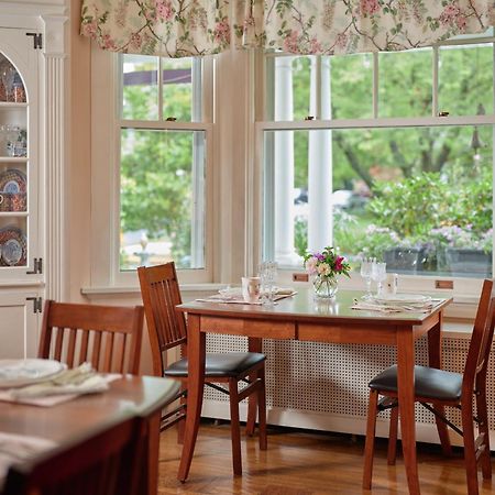 Mooreland Garden Inn Carlisle Eksteriør billede